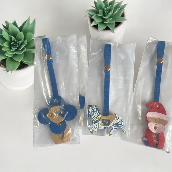 NEW in Gift Box Louis Vuitton VIP Carnival set of 3 Bag Tags: Charms w COA - Picture 4 of 10